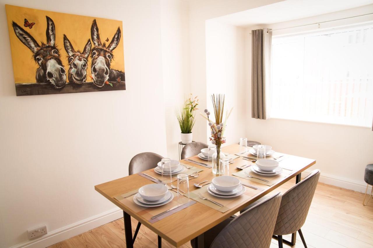 3Br-St Johns Hse-Free Parking-Workers-Kitchen-Wifi-Dog Friendly Apartment Doncaster Luaran gambar