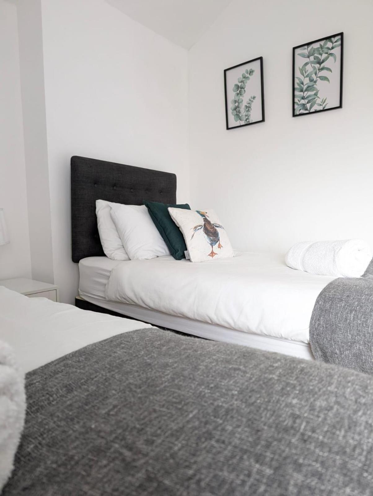 3Br-St Johns Hse-Free Parking-Workers-Kitchen-Wifi-Dog Friendly Apartment Doncaster Luaran gambar
