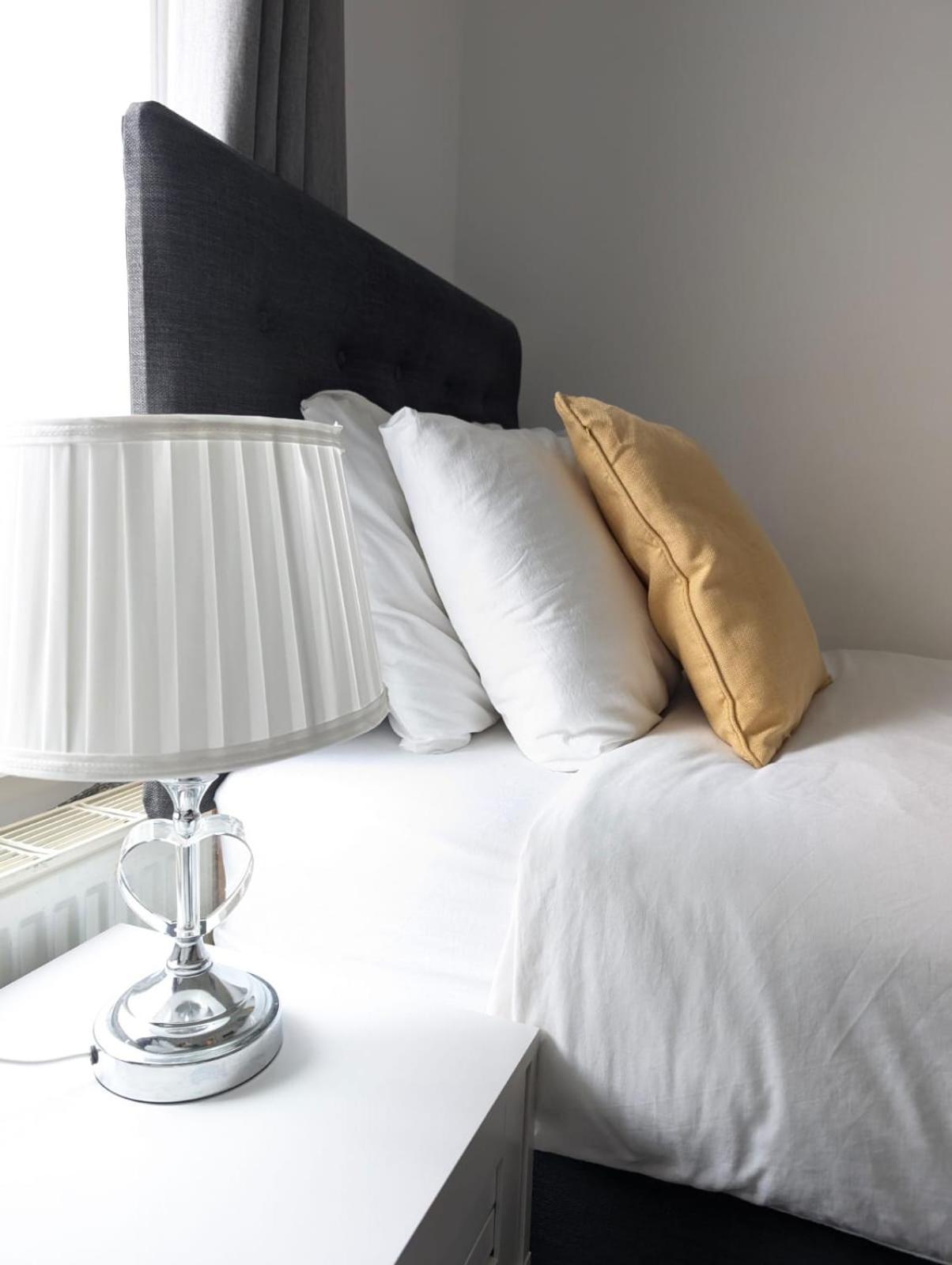 3Br-St Johns Hse-Free Parking-Workers-Kitchen-Wifi-Dog Friendly Apartment Doncaster Luaran gambar